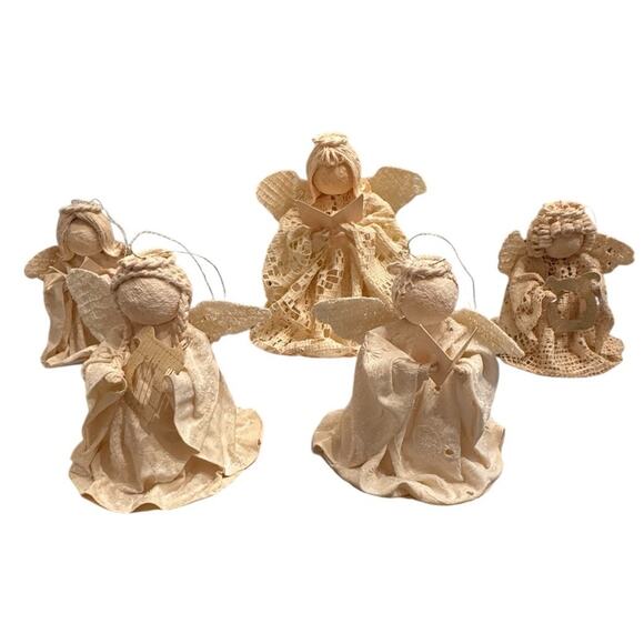 5 Vintage Hand Crochet Lace Angel Starched Christmas Ornaments Dated 1988/89 - Picture 1 of 15